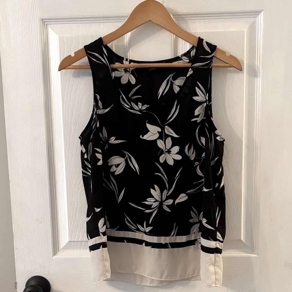 Banana Republic Black & White Floral Top